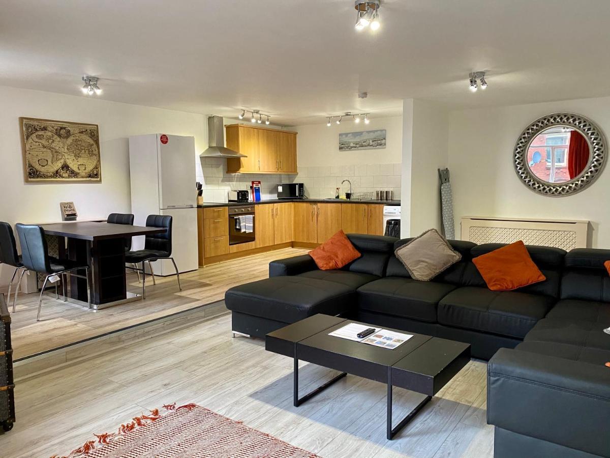 Simpson Beach View Apartments By Blackpool Service Apartments Εξωτερικό φωτογραφία