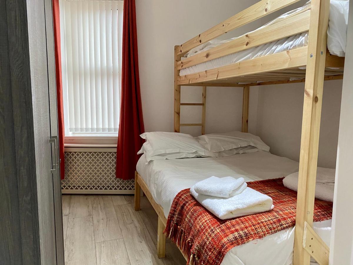 Simpson Beach View Apartments By Blackpool Service Apartments Εξωτερικό φωτογραφία